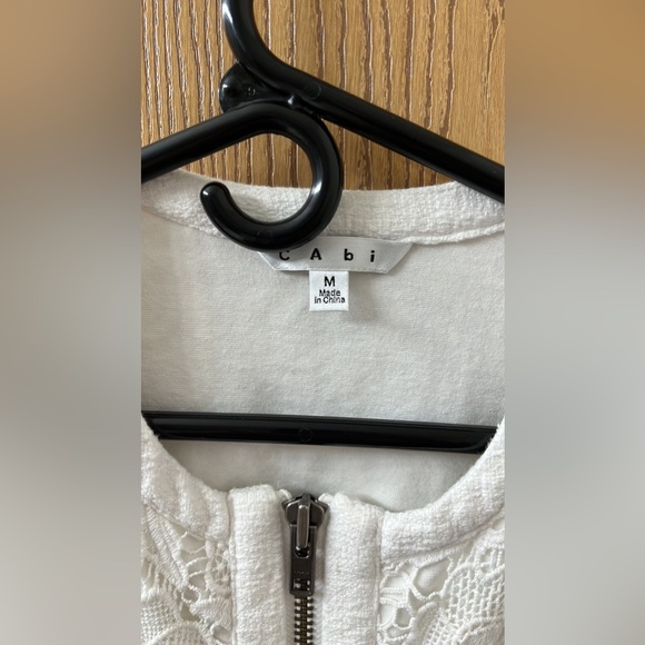 CAbi #715 White Lace Occasion Jacket, Size Medium - Picture 4 of 11
